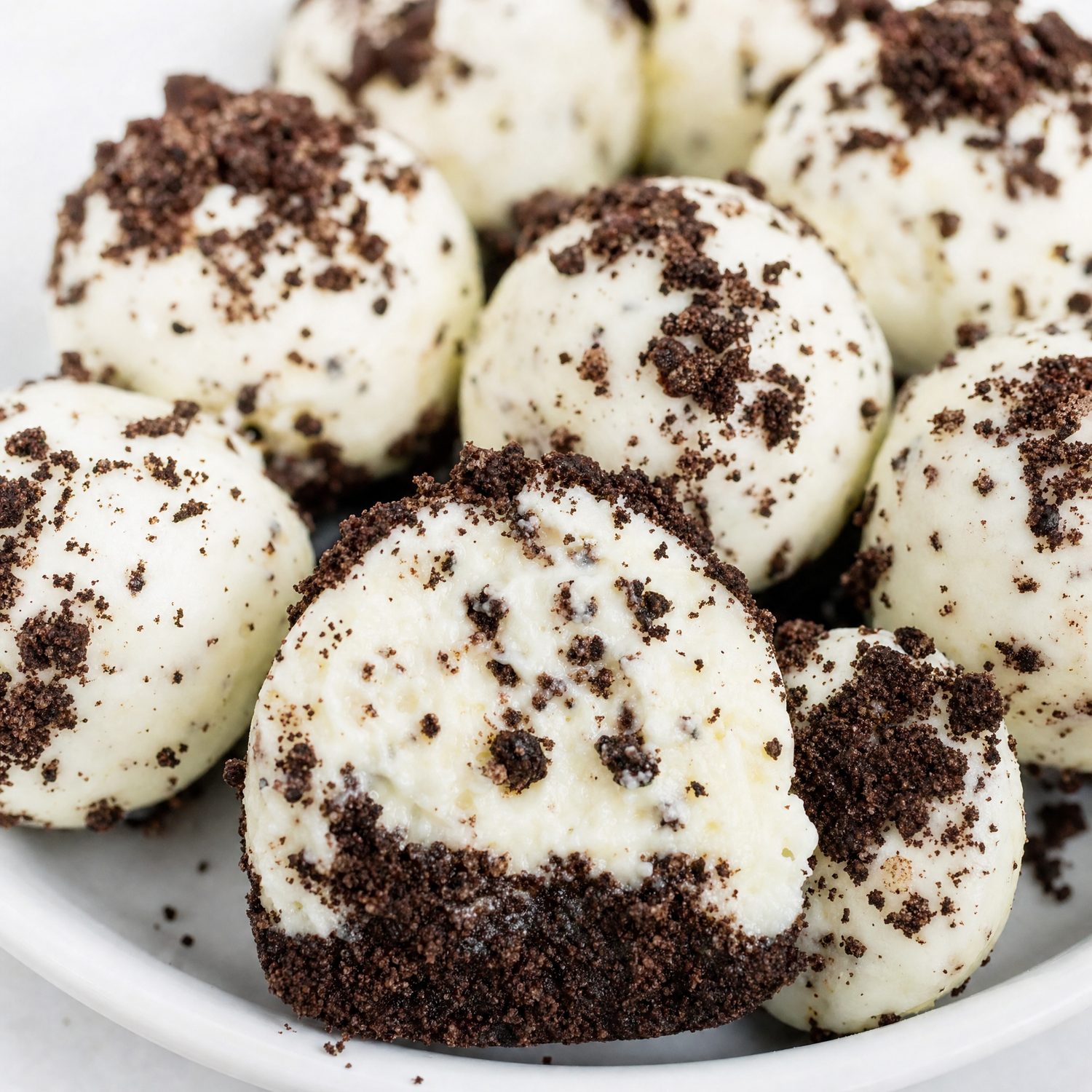 *Cookies & Cream Cheesecake (6pk)